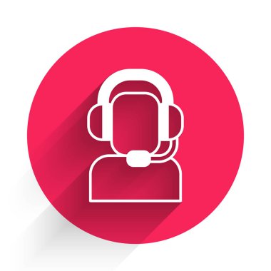 Uzun gölgeli izole edilmiş bir kulaklık simgesi olan beyaz adam. Destek operatörü hatta. Çağrı merkezi konsepti, müşteri destek servisi. Kırmızı daire düğmesi. Vektör.