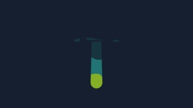 Sarı Çekiç simgesi mavi arkaplanda izole edildi. Tamir için bir araç. 4K Video hareketli grafik canlandırması.