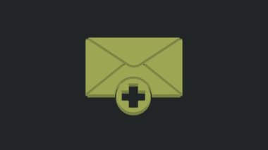 Siyah arkaplanda yeşil zarf simgesi izole edildi. Mesaj konsepti alındı. Yeni, e-posta gelen mesaj, SMS. Posta servisi. 4K Video hareketli grafik canlandırması.