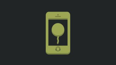 Siyah arkaplanda doğum günü mesajı simgesi olan yeşil cep telefonu. 4K Video hareketli grafik canlandırması.