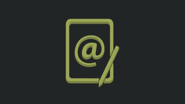 緑のメールと黒の背景に隔離された電子メールアイコン 記号メールを封筒に入れます メールメッセージのサイン 4Kビデオモーショングラフィックアニメーション — ストック動画