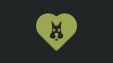 Siyah arka planda izole edilmiş köpek ikonu olan yeşil kalp. Yüreğindeki evcil hayvan pençesi. Hayvanlara sevgiler. 4K Video hareketli grafik canlandırması.