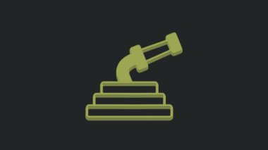 Yeşil bahçe hortumu simgesi siyah arkaplanda izole edildi. Sprey tabanca ikonu. Su ekipmanları. 4K Video hareketli grafik canlandırması .