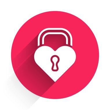 Beyaz Kale kalp simgesi şeklinde uzun gölgeli bir arka planı var. Kilitli Kalp. Aşk sembolü ve anahtar deliği işareti. Sevgililer günün kutlu olsun. Kırmızı daire düğmesi. Vektör