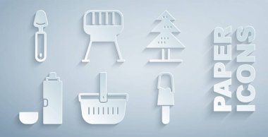 Piknik sepeti, ağaç, termos kabı, dondurma, ızgara ve kaşık ikonu hazırla. Vektör