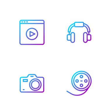 Film makarası, fotoğraf makinesi, online oyun videosu ve kulaklığı ayarla. Renk simgeleri. Vektör