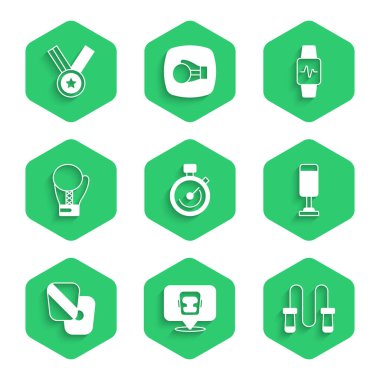 Kronometreyi, boks kaskını, atlama ipini kum torbasını, antrenman patilerini, eldiveni, kalbi ve madalya ikonunu hazırla. Vektör