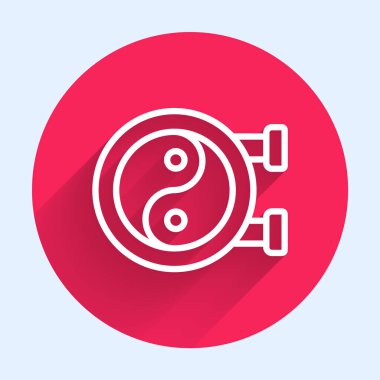 Beyaz çizgi Yin Yang uyum ve denge sembolü uzun gölge arkaplan izole. Kırmızı daire düğmesi. Vektör