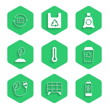 Termometreyi, güneş enerjisi panelini, eko doğa yaprağı bataryasını, geri dönüşüm kutusunu, elektrik prizini, filizi, geri dönüşümlü çöp torbasını ve Yaprak sembol simgesini ayarla. Vektör