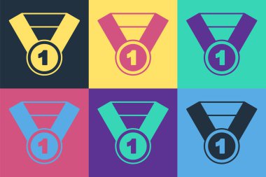 Pop Sanat Altın Madalyası ikonu renk arkaplanında izole edilmiş. Kazanan sembol. Vektör.