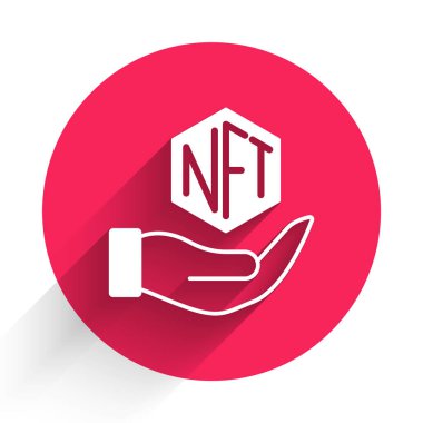 Beyaz NFT dijital kripto resim simgesi uzun gölge arkaplan izole. Para iadesi olmayan jeton. Kırmızı daire düğmesi. Vektör