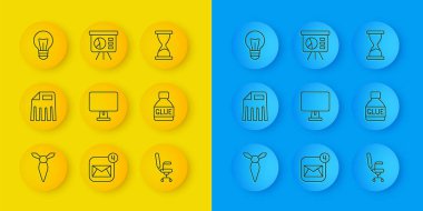 Hattı ayarla, kravat, kağıt öğütücü, bilgisayar monitörü, ofis koltuğu, yapıştırıcı, ampul, grafik simgeli eski kum saati ve tahta. Vektör