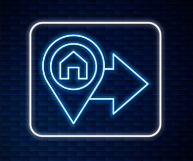Duvarda izole edilmiş ev simgesi olan parlak neon çizgili harita işaretçisi. Ev konumu belirleyici sembol. Vektör
