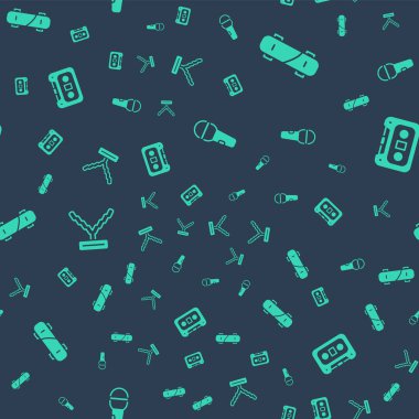 Mikrofon, Kaykay, Rapçi Zinciri ve Retro ses kasetini pürüzsüz bir şekilde ayarla. Vektör