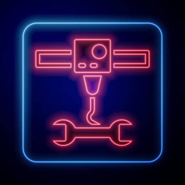 Parlayan neon 3D yazıcı anahtarı anahtarı simgesi siyah arkaplanda izole edildi. 3D baskı. Vektör.