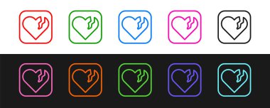 Kırık kalp ya da boşanma simgesi siyah beyaz arka planda izole edilmiş. Aşk sembolü. Sevgililer günün kutlu olsun. Vektör