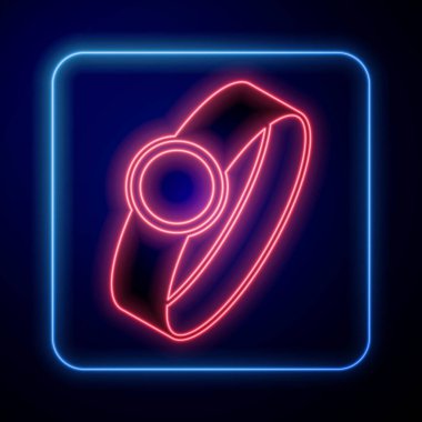 Parlayan neon elmas nişan yüzüğü ikonu siyah arkaplanda izole edilmiş. Vektör