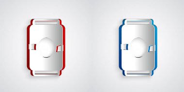 Kağıt kesiği bira kutusu simgesi gri arkaplanda izole edildi. Kağıt sanatı tarzı. Vektör.