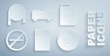 Kibrit kutusu ve kibrit kutusunu açın, yanıcı sıvılar için teneke kutu, sigara içilmez, yangın alevi, kamyon ve hortum makarası ikonu. Vektör