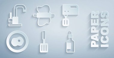 Barbekü spatulası, elektrikli mikser, çırpılmış yumurta, bir şişe zeytinyağı, hamurda merdane iğnesi ve musluk suyu ikonu. Vektör