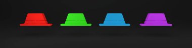 Siyah arka planda izole edilmiş kurdele ikonlu renkli adam şapkası. Minimalizm kavramı. 3 Boyutlu resimleme