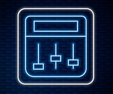 Parlayan neon hattı Drum makine müzik yapımcısı ikonu tuğla duvar arkasında izole edildi. Vektör