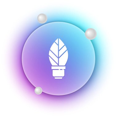 Beyaz arka planda yaprak simgesi olan beyaz ampul. Çevre enerjisi kavramı. Alternatif enerji kavramı. Mavi ve mor eğimli çember arkaplan. Vektör.