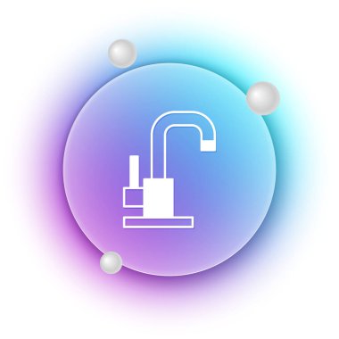 Beyaz su musluğu simgesi beyaz arkaplanda izole edildi. Mavi ve mor eğimli çember arkaplan. Vektör.