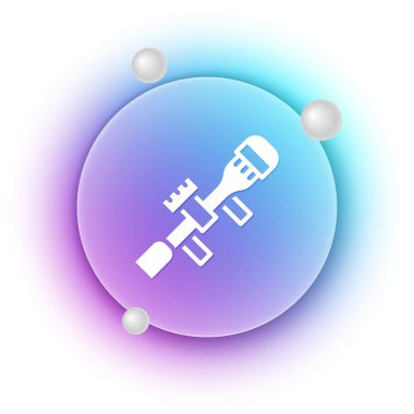 Beyaz arka planda beyaz keskin nişancı optik görüş ikonu izole edildi. Keskin nişancı dürbünü. Mavi ve mor eğimli çember arkaplan. Vektör.