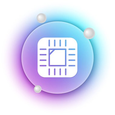 Beyaz arkaplanda mikro devreli işlemci simgesi olan beyaz bilgisayar işlemcisi. Devre kartlı çip ya da işlemci. Mikro işlemci. Mavi ve mor eğimli çember arkaplan. Vektör.