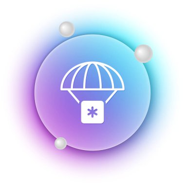 Beyaz arka planda izole edilmiş beyaz insani yardım ikonu. Tıbbi kargo, ulaşılması zor yerlere paraşütle iniyor. Mavi ve mor eğimli çember arkaplan. Vektör.