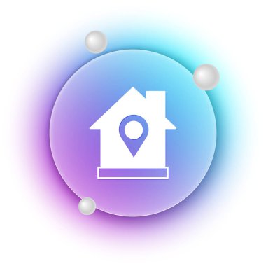 Beyaz arkaplanda izole edilmiş ev simgesi olan beyaz harita işaretçisi. Ev konumu belirleyici sembol. Mavi ve mor eğimli çember arkaplan. Vektör.