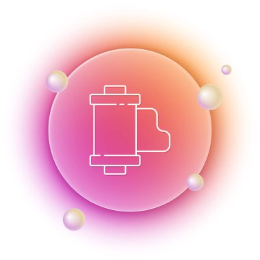 Beyaz Kamera klasik film rulo kartuş simgesi beyaz arkaplanda izole edildi. 35 mm 'lik film kutusu. Film şeridi fotoğrafçı ekipmanı. Turuncu ve pembe eğimli çember arka planı. Vektör.