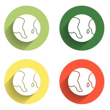 Dünya küresi simgesini uzun gölge arkaplanı ile izole et. Dünya ya da Dünya işareti. Küresel internet sembolü. Geometrik şekiller. Renkli daire düğmesi. Vektör.