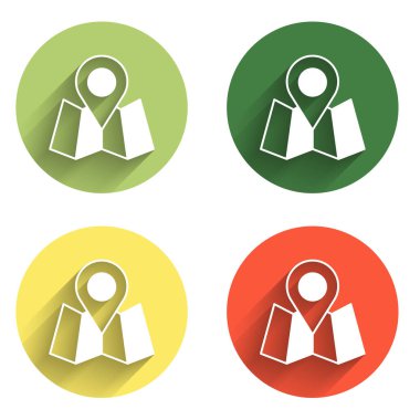 Katlanmış haritayı uzun gölge arkaplan ile izole edilmiş konum imleci simgesi ile ayarla. Renkli daire düğmesi. Vektör.