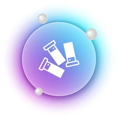 Beyaz kartuş simgesi beyaz arkaplanda izole edildi. Av tüfeği av tüfeği fişeği. Tüfek mermisi ikonu. Mavi ve mor eğimli çember arkaplan. Vektör.