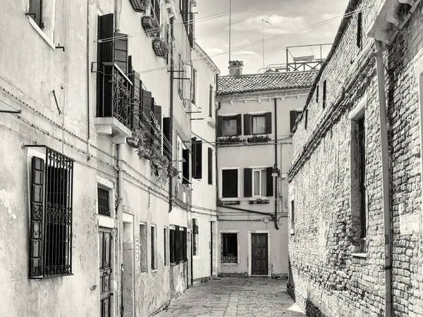 Häuser Und Straßen Historischen Teil Venedigs Stockbild