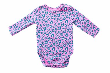 Beyaz arka planda izole edilmiş leopar desenli bebek pembe vücut kıyafeti..