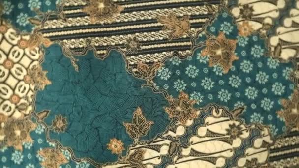 インドネシア生地の布の質 バティック パターンの背景 — ストック動画