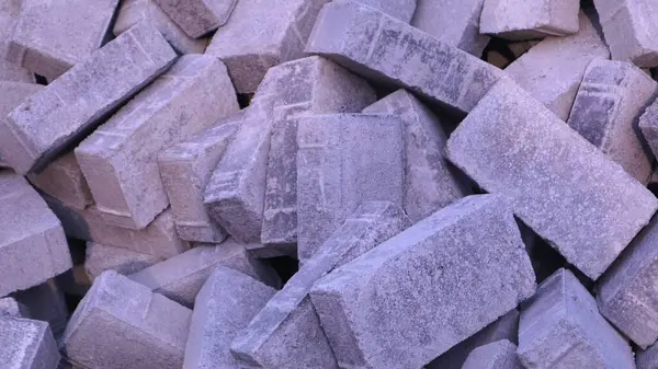  Döşeme bloğu yığını, gri soyut desenli arkaplan, kopyalama alanı