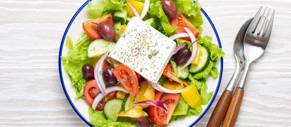 Traditional Greek Salad Feta Cheese Tomatoes Bell Pepper Cucumbers Olives — Stock Photo, Image