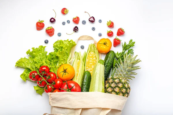 Lebensmitteleinkauf Verschiedenes Frisches Obst Und Gemüse Einer Textilen Einkaufstasche Auf lizenzfreie Stockfotos