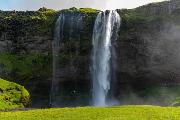 Водопад Селяландсфосс Исландии Летом — стоковое фото
