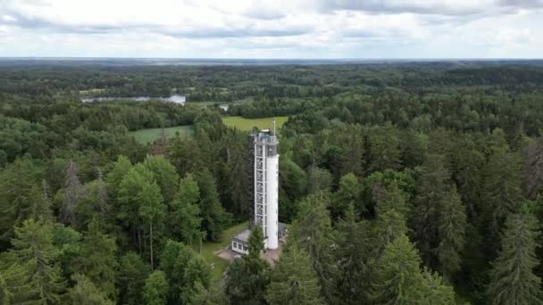 Foto Aerea Volo Lontano Dalla Torre Osservazione Suure Munamae Estonia — Video Stock