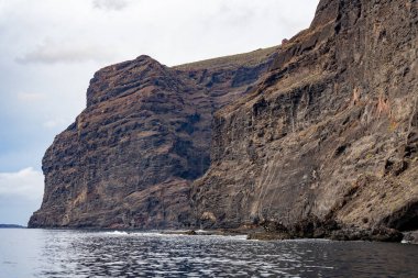 Acantilados de Los Gigantes (Devlerin Kayalıkları) Tenerife, Kanarya Adaları, İspanya