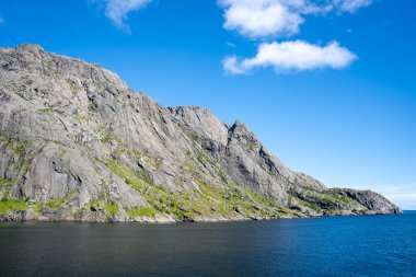 Norveç balıkçı köyü Nusfjord, Lofoten Adaları