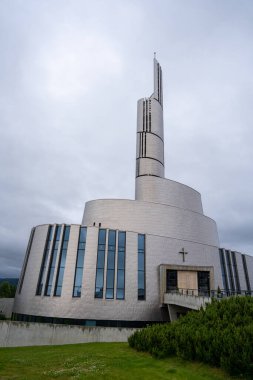 Alta, Norveç - 07.03.2024: Kuzey Işıkları Katedrali - Norveç 'in Alta Kilisesi