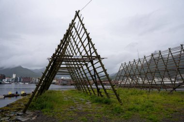 Norveç, Svolvaer 'de balık kurutma taneleri