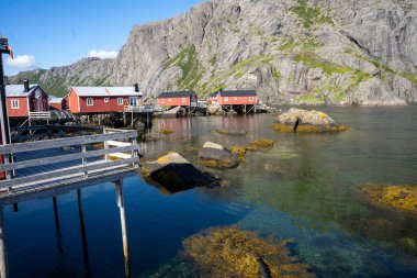 Norveç balıkçı köyü Nusfjord, Lofoten Adaları