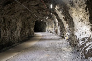 Kiruna İsveç 'te demir cevheri tüneli